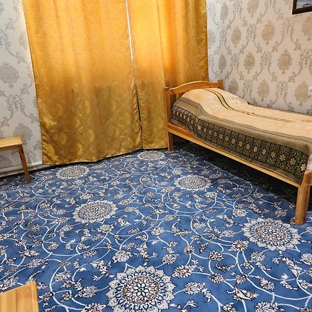 Western House Bed & Breakfast Qorowul Eksteriør bilde