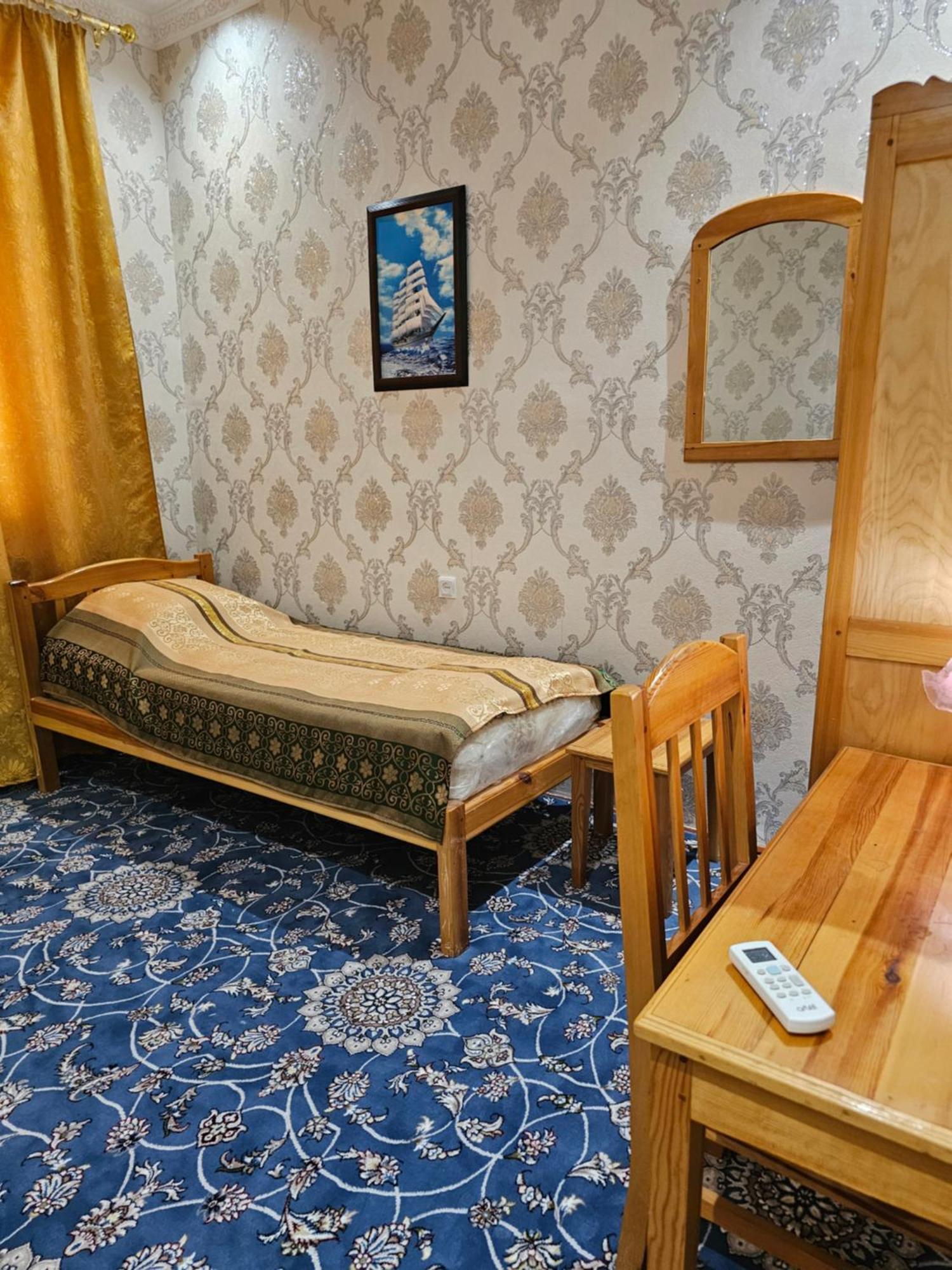 Western House Bed & Breakfast Qorowul Eksteriør bilde
